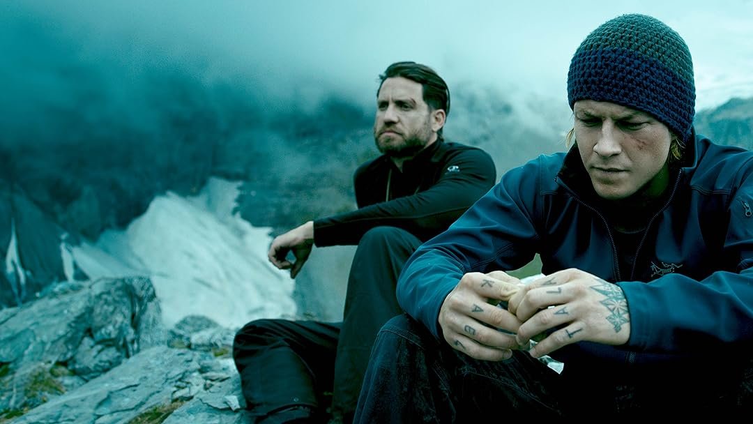 04f703b9bae14cf91600f1ee23a8d916d93c4d0640d1b51599f6df0cac4213b6._SX1080_FMjpg_ Point Break (2015) : un remake fade d’un film culte